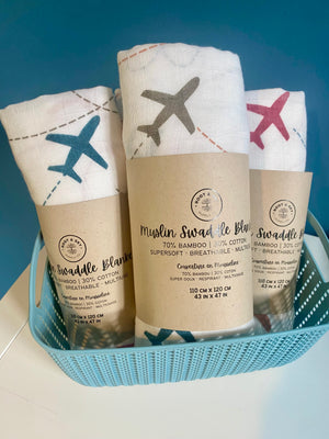 I Love Airplanes Muslin Swaddle Blanket (Multicolour)